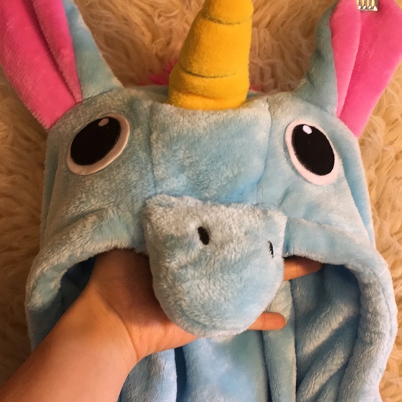 NWOT Unicorn Animal Hood One Size - Picture 2 of 5